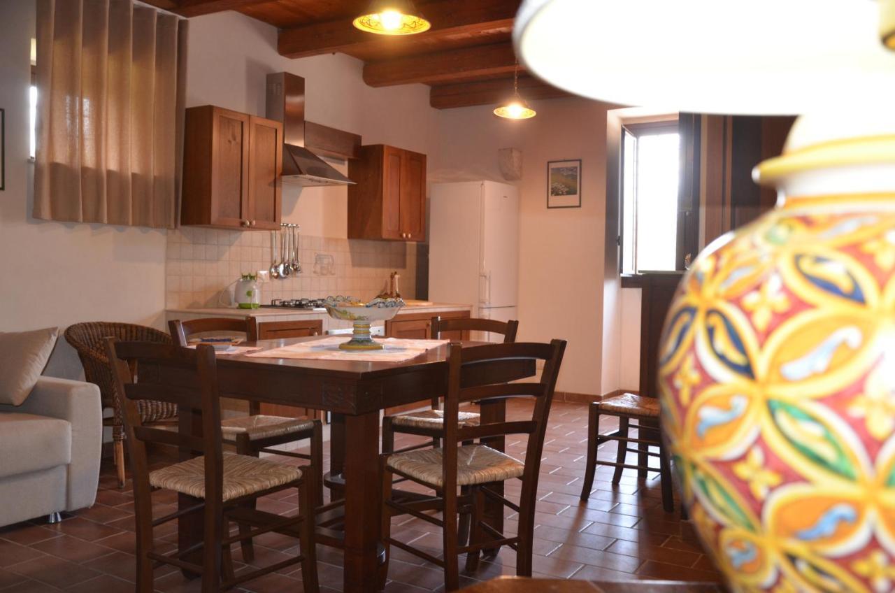 Serravalle Relais & Country Villa With Private Pool - Esclusive Use Chiaramonte Gulfi Exterior foto